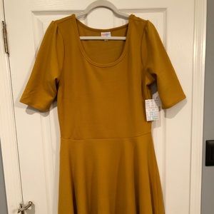 LuLaRoe Nicole thicker material gold color